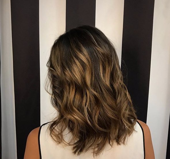 Bronde balayage with loose waves